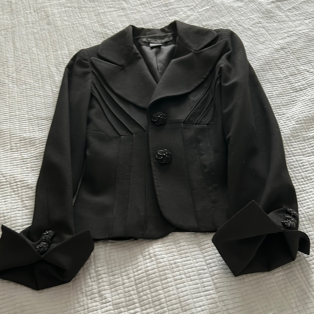 Super cute black blazer in awesome condition